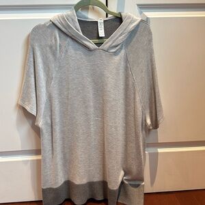 Lululemon Poncho size XS/S used